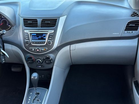 Used 2016 Hyundai Accent SE image 15