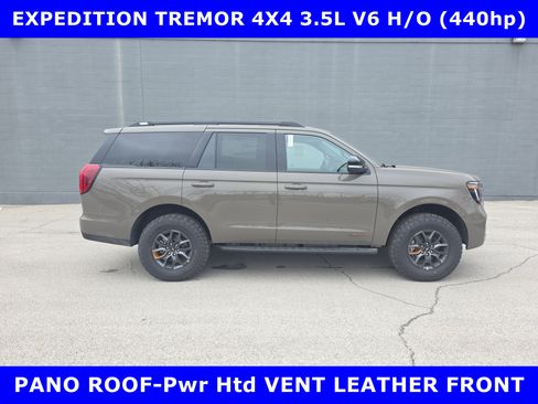 New 2026 Ford Expedition Tremor AWD/4WD image 1
