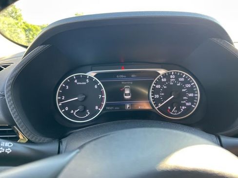 Used 2022 Nissan Sentra SV FWD image 6