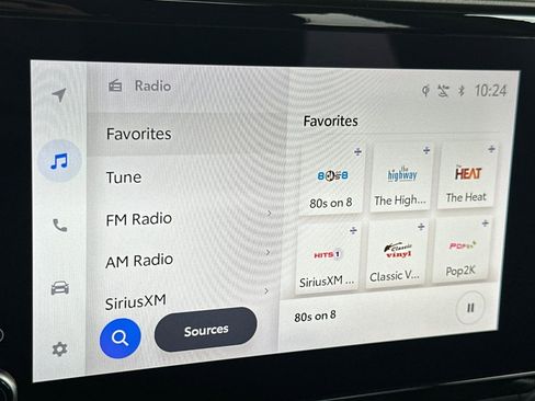 Certified 2024 Toyota Highlander XLE image 23