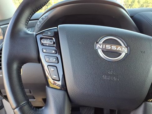 Used 2024 Nissan Armada SV RWD image 9