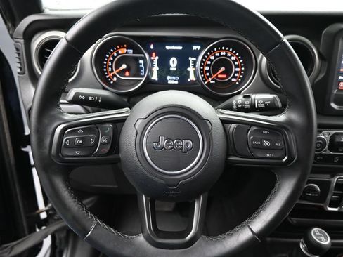 Used 2021 Jeep Wrangler Unlimited Sport AWD/4WD image 15