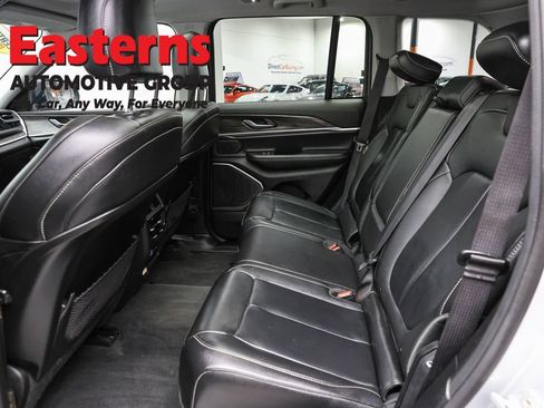 Used 2022 Jeep Grand Cherokee Limited 4xe AWD/4WD image 25
