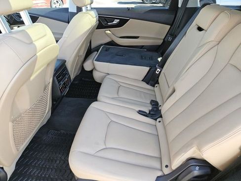 Used 2023 Audi Q7 3.0T Premium Plus image 31
