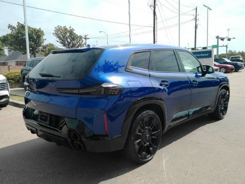 Used 2025 BMW XM AWD/4WD image 6