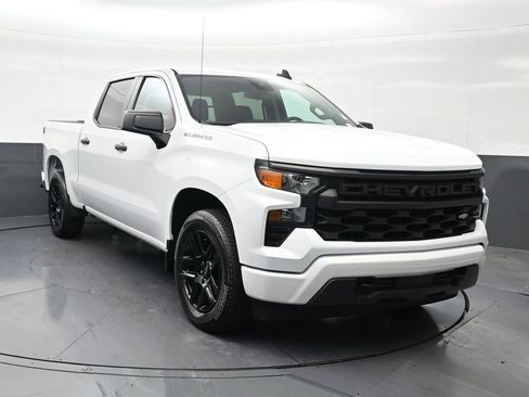 Used 2023 Chevrolet Silverado 1500 Custom RWD image 8