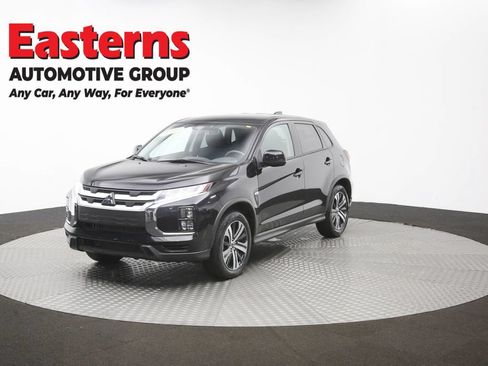 Used 2025 Mitsubishi Outlander Sport LE AWD/4WD image 53