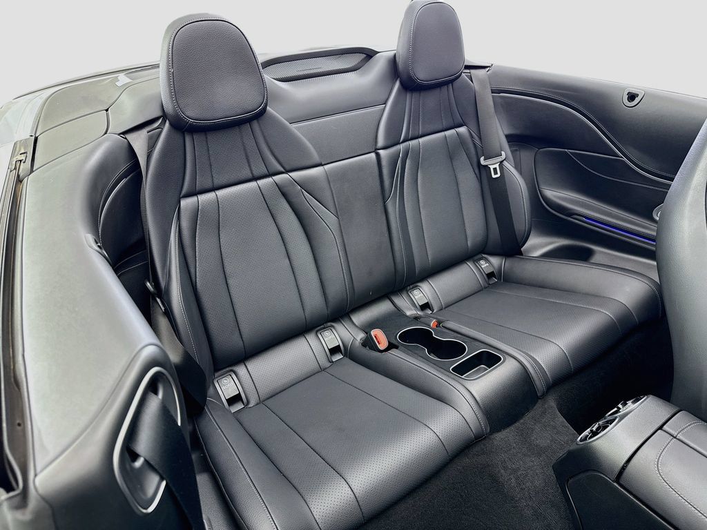 Certified 2026 Mercedes-Benz CLE 300 4MATIC Cabriolet image 20