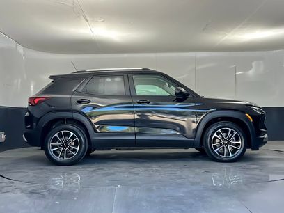 Used 2025 Chevrolet TrailBlazer LT