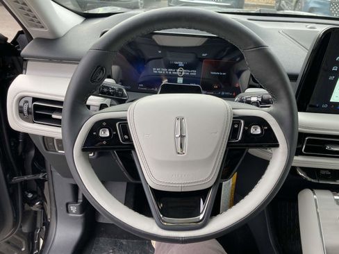 New 2025 Lincoln Aviator Reserve w/ Equipment Group 201A image 30