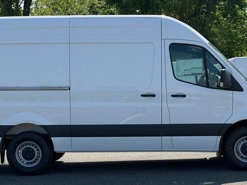 New 2026 Mercedes-Benz Sprinter 2500 image 3