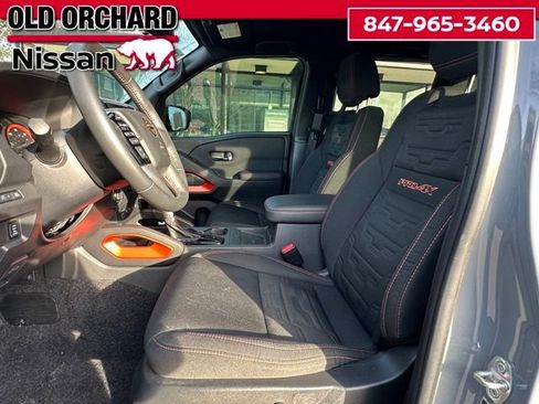 Used 2024 Nissan Frontier PRO-4X w/ Pro Convenience Package image 15