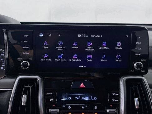 Used 2023 Kia Sorento S w/ Panoramic Sunroof Package FWD image 19