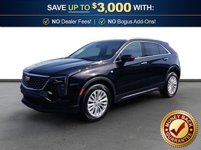 Used 2024 Cadillac XT4 Luxury w/ Cold Weather Package