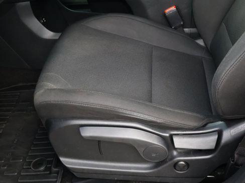 Certified 2025 Hyundai Santa Fe SE FWD image 13