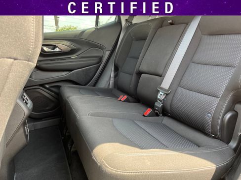 Used 2024 GMC Terrain SLE FWD image 12