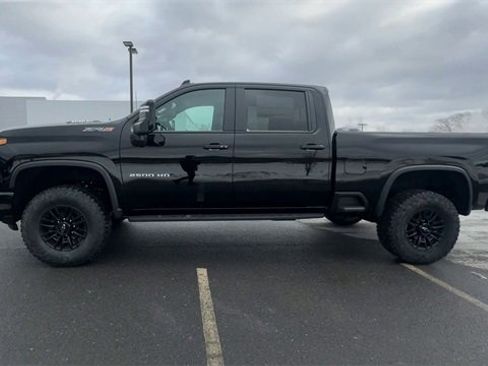 New 2026 Chevrolet Silverado 2500 ZR2 image 5