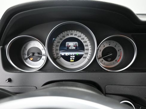Used 2013 Mercedes-Benz C 300 4MATIC Sedan image 14