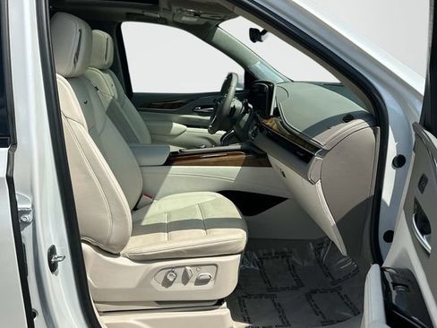 Certified 2024 Cadillac Escalade Sport Platinum AWD/4WD image 22
