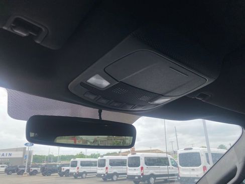 Used 2016 Ford F150 XLT w/ Equipment Group 301A Mid RWD image 25