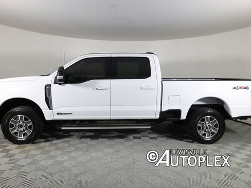 Used 2026 Ford F250 Lariat AWD/4WD image 9