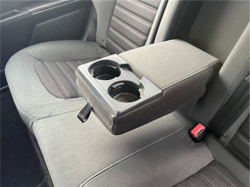 Used 2018 Ford Fusion SE image 22