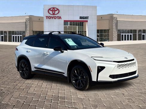 New 2026 Toyota Crown Signia image 8