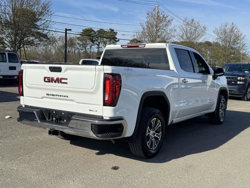 Used 2025 GMC Sierra 1500 SLT AWD/4WD image 6