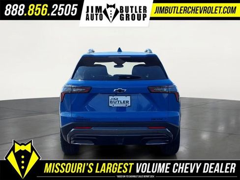 New 2026 Chevrolet Equinox ACTIV w/ LPO, Floor Liner Package FWD image 23