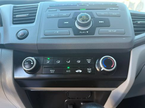 Used 2012 Honda Civic LX image 18