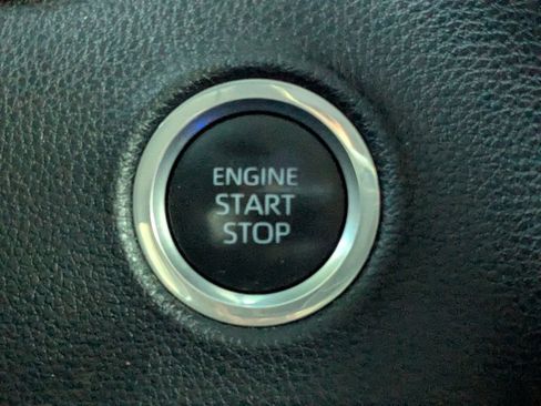 Used 2024 Toyota Tundra SR5 w/ SR5 Convenience Package image 28