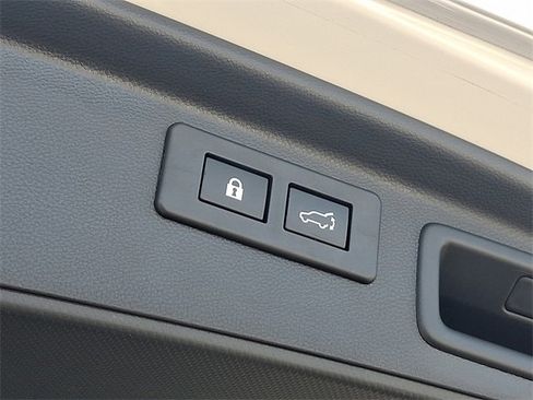 Certified 2024 Subaru Forester Sport image 34