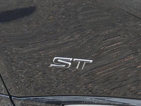 New 2026 Buick Envision Sport Touring AWD/4WD image 11