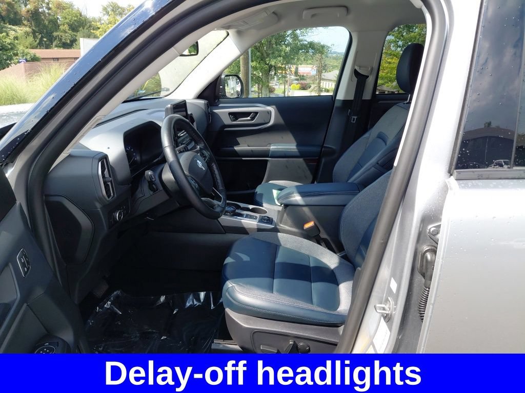 Used 2023 Ford Bronco Sport Outer Banks AWD/4WD image 22