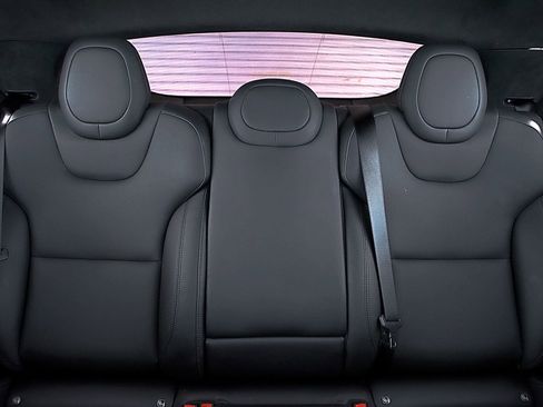 Used 2023 Tesla Model S AWD/4WD image 16