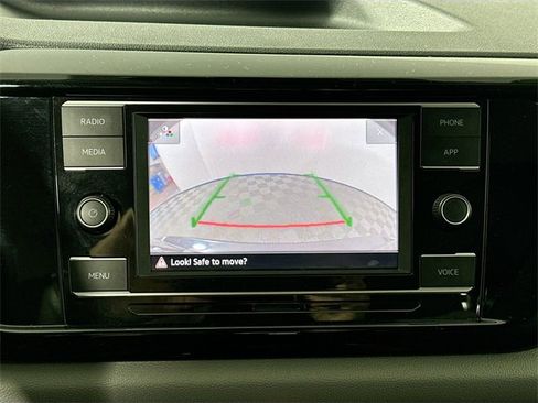 Used 2024 Volkswagen Taos S image 12