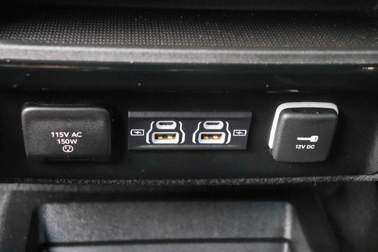 Used 2024 Jeep Wagoneer Series II AWD/4WD image 25