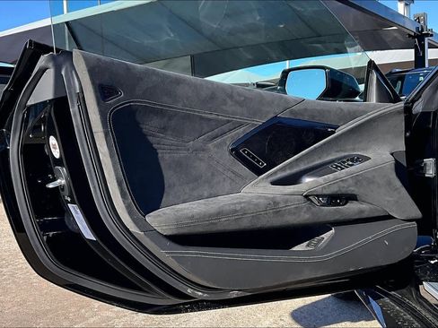 New 2026 Chevrolet Corvette Z06 w/ Z07 Performance Package image 9