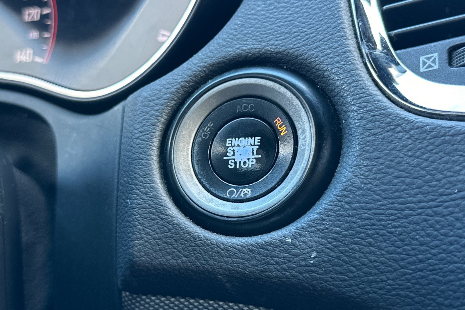 Used 2019 Dodge Durango GT AWD/4WD image 32