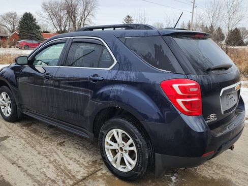 Used 2017 Chevrolet Equinox LT w/ Convenience Package image 5