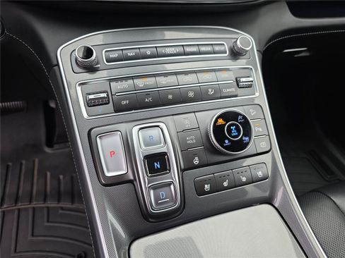 Certified 2021 Hyundai Santa Fe Calligraphy w/ Cargo Package image 26