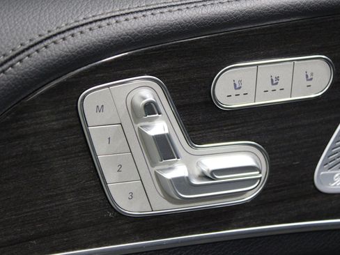 Used 2020 Mercedes-Benz GLS 450 4MATIC w/ Convenience Package image 5