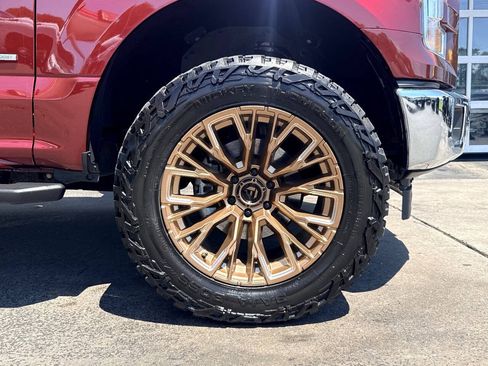 Used 2017 Ford F150 XLT w/ Equipment Group 302A Luxury RWD image 14