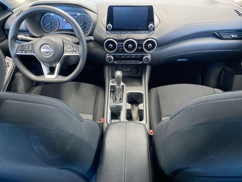 Used 2025 Nissan Sentra SV FWD image 31