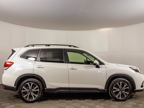 Used 2022 Subaru Forester Limited image 14