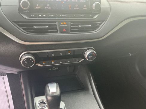 Used 2020 Nissan Altima 2.5 SR FWD image 19