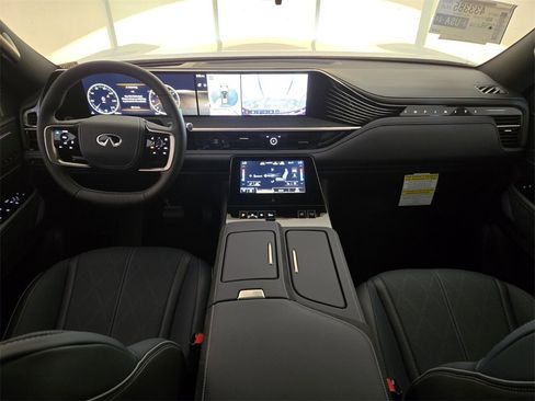 New 2026 INFINITI QX80 SPORT w/ Sport Exterior Package image 11