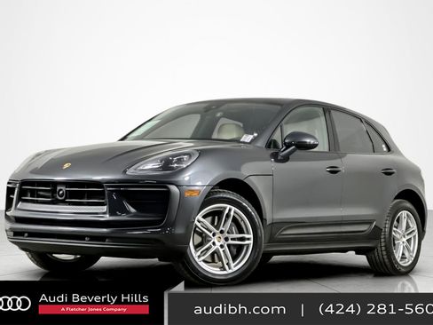 Used 2023 Porsche Macan image 1