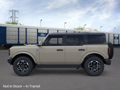 New 2026 Ford Bronco Outer Banks AWD/4WD image 2