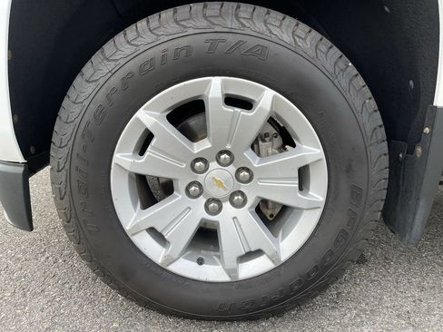 Used 2016 Chevrolet Colorado LT w/ LT Convenience Package AWD/4WD image 39